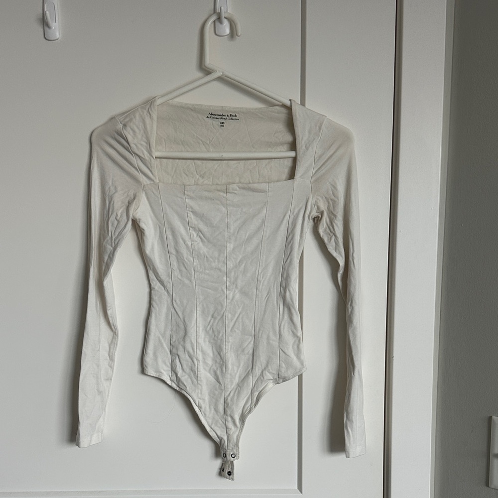 Abercrombie & Fitch Ivory Long Sleeve Bodysuit